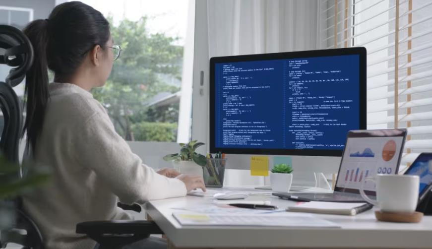 南康市企业数字化解决方案:机器学习赋能商业模式升级的核心路径